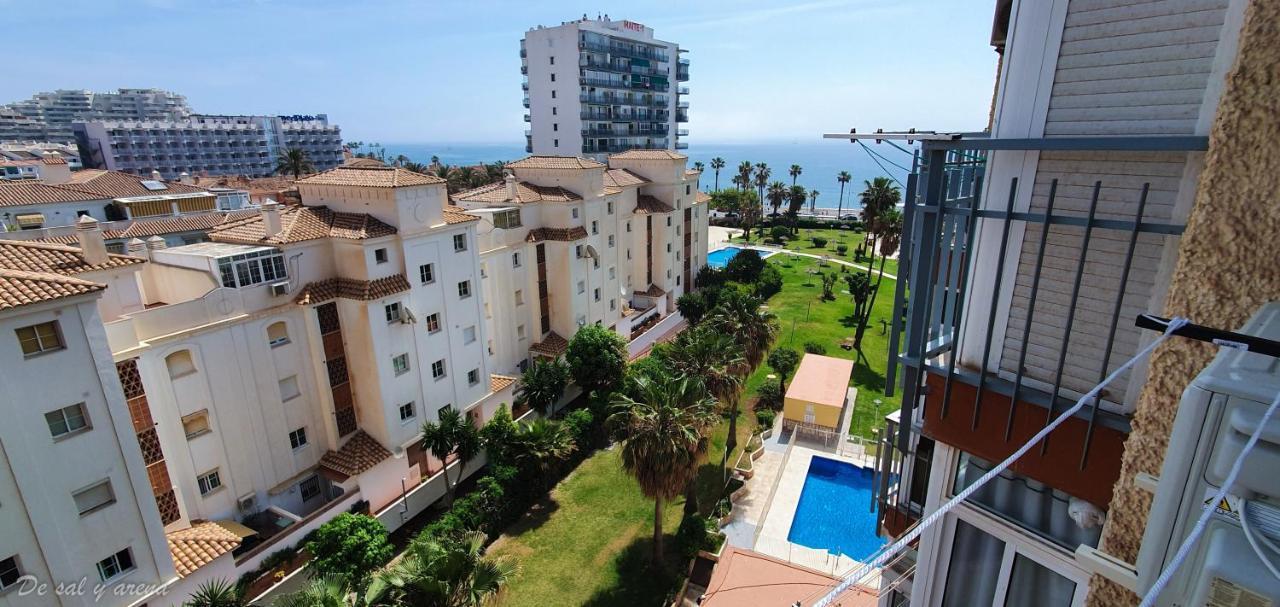 Elegante Estudio Frente A La Playa Benalmadena Bagian luar foto